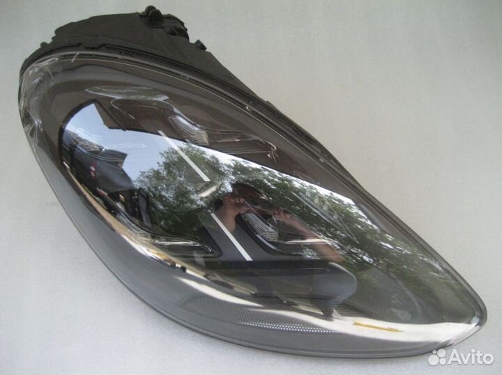 Правая full LED фара для Porsche Panamera 971