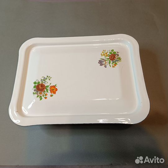 Эмалированный лоток СССР