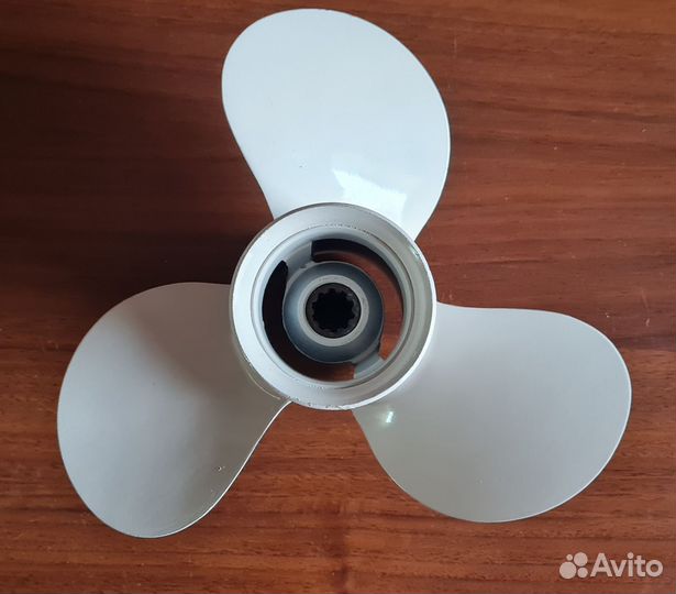 Винт гребной Yamaha 20-30, F20-25 (3x9-7/8x9)