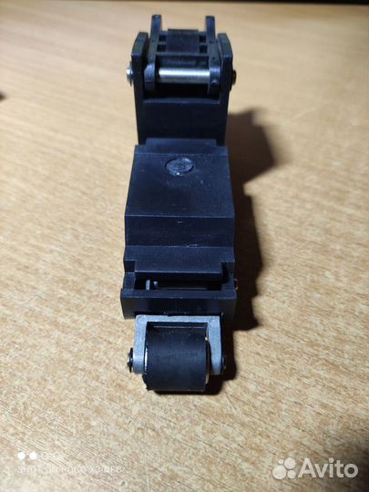 Прижимной ролик подачи бумаги Hefei 1850/1900