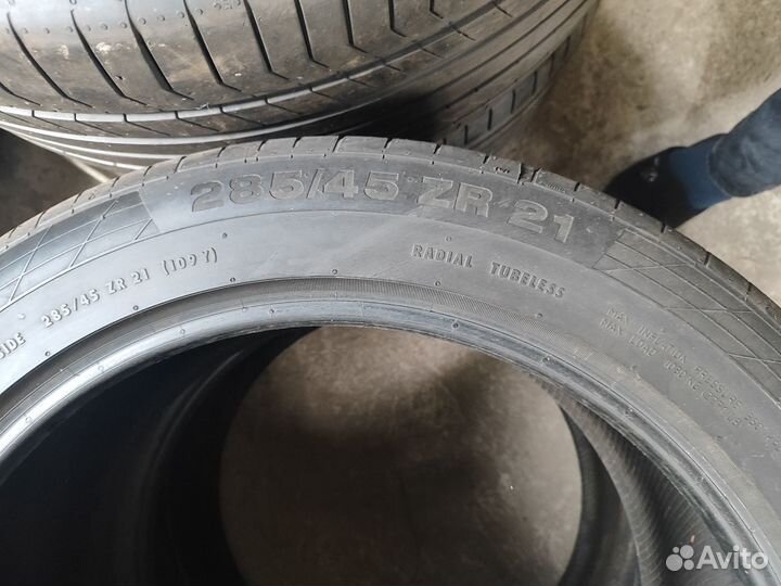 Continental ContiSportContact 5P 285/45 R21 и 325/40 R21