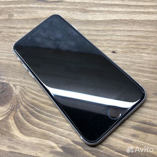 iPhone SE (2020), 128 ГБ