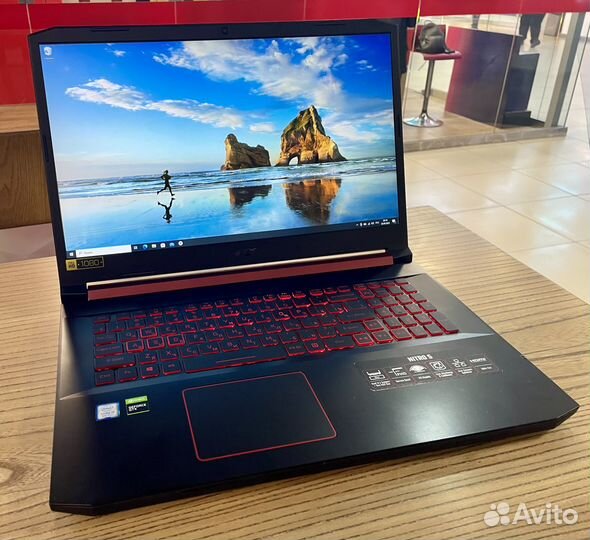 17.3 Acer Nitro 5/i5-9300h/Gtx1650/1Tb