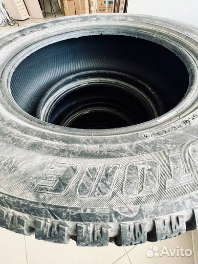 Bridgestone Ice Cruiser 7000 235/60 R18 56