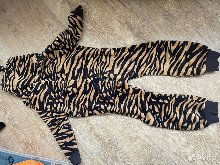 Next кигуруми тигр