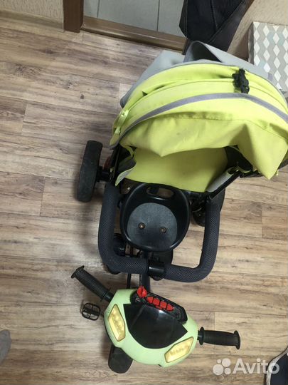 Трехколесный велосипед с родительской ручкой