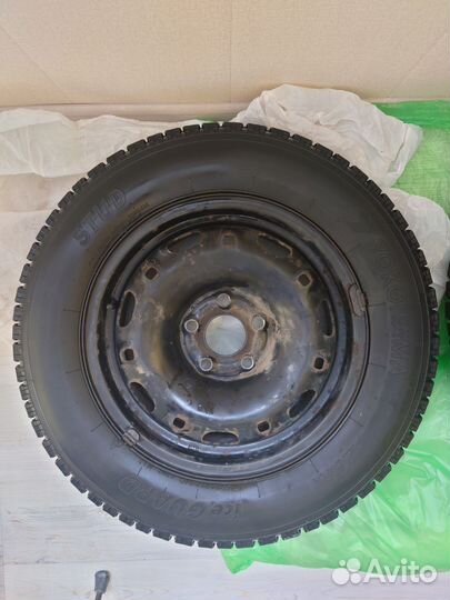 Yokohama Ice Guard Stud IG55 175/70 R14