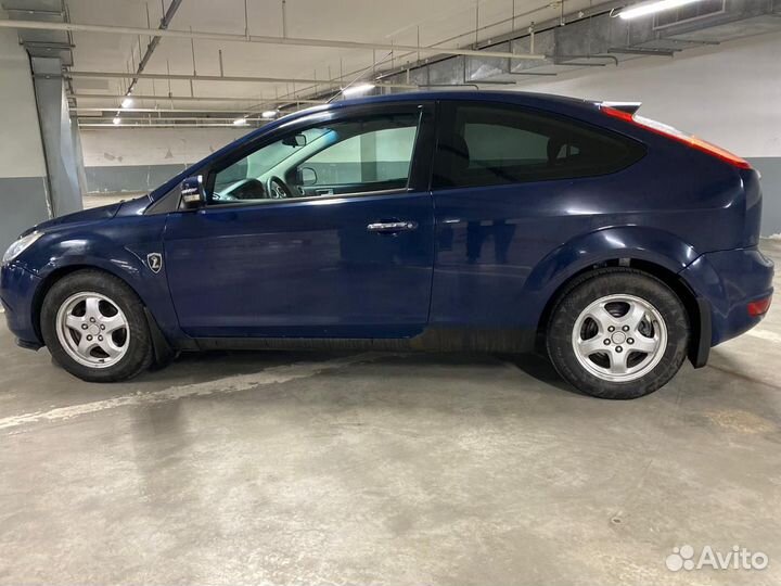 Ford Focus 1.4 МТ, 2011, 179 000 км