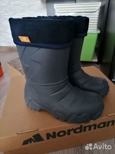 Резиновые сапоги