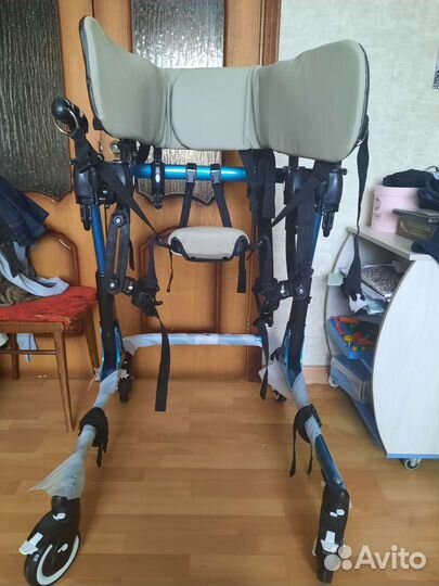 Ходунки с дополнительной фиксацией тела,Мега-3000