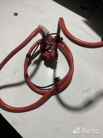 Пиропатрон в багажник BMW E60