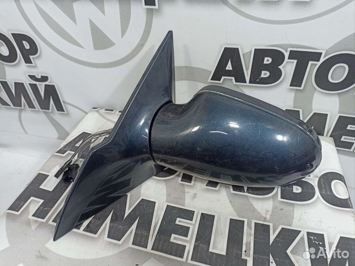 Зеркало левое Mercedes W208