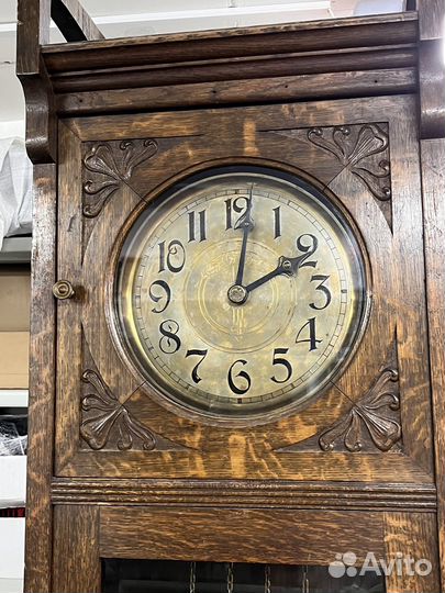Старинные часы с боек