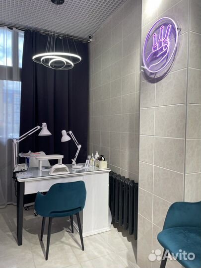 Место мастера маникюра в аренду