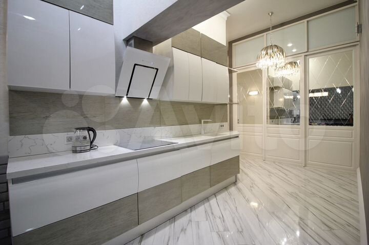 3-к. квартира, 80 м², 3/12 эт.