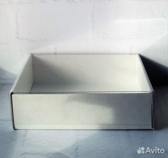 Коробочка мгк 165х105х45мм белая