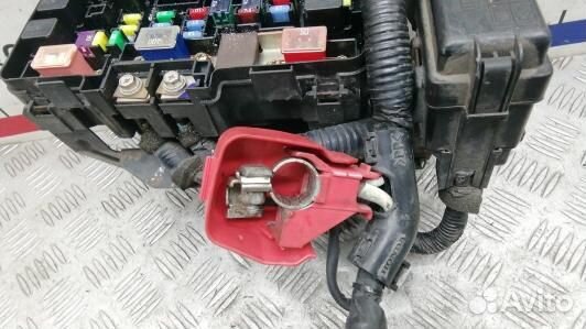 Блок предохранителей honda CR-V 2 (OEA36M101)