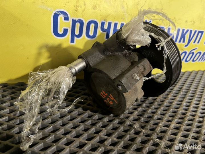 Насос гур Renault Logan