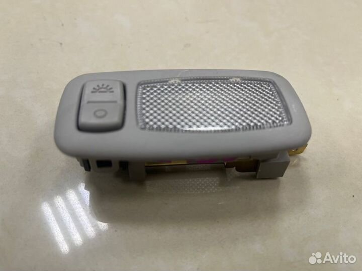 Плафон подсветки салона Kia Soul G4FG 2012