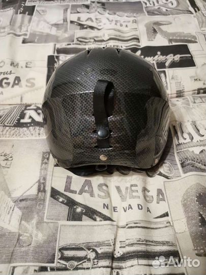 Шлем горнолыжный