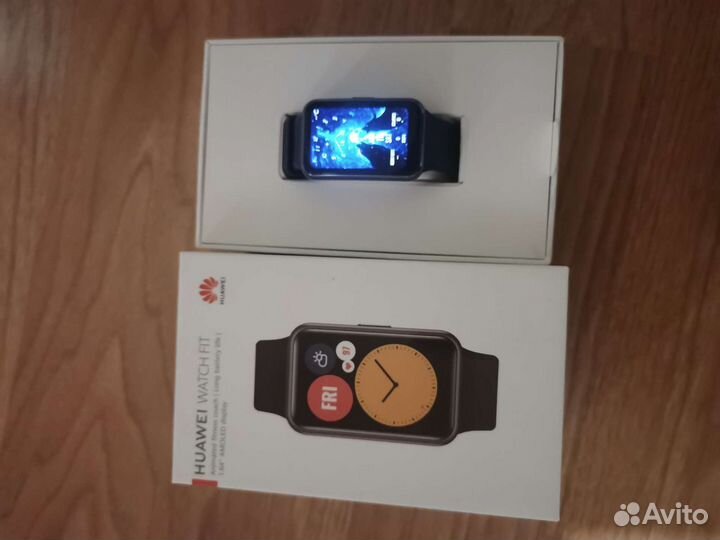 Huawei wath FIT