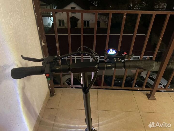 Электросамокат kugoo M2