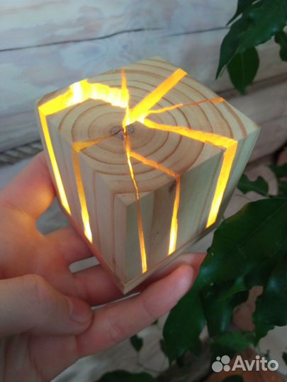 Светильник из эпоксидной смолы