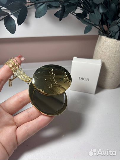 Dior Зеркало