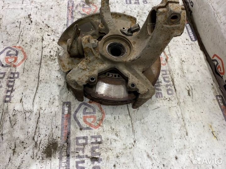 Кулак поворотный левый Skoda Octavia Tour AKL 2006