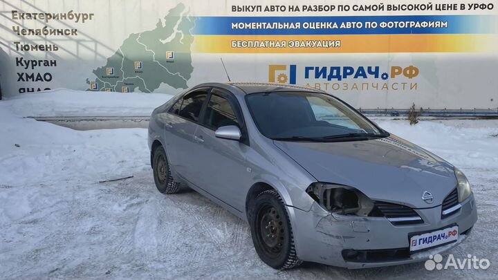 Фонарь задний (стоп сигнал) Nissan Primera (P12) 26590-AU300