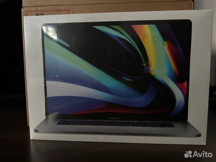 Macbook Pro 16/ i7 / 32GB/512GB / Radeon Pro 5300M