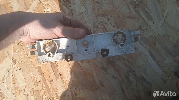 Блок управления печкой mazda 6 GG