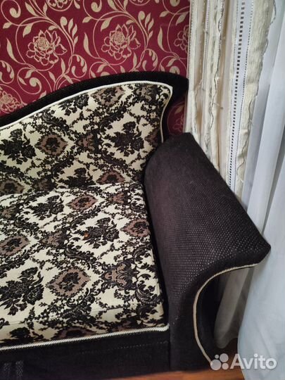 Диван кушетка со спальным местом бу