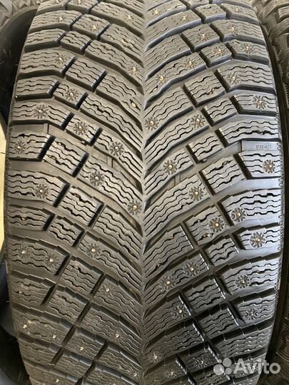 Michelin X-Ice North 4 SUV 255/45 R20 и 285/40 R20