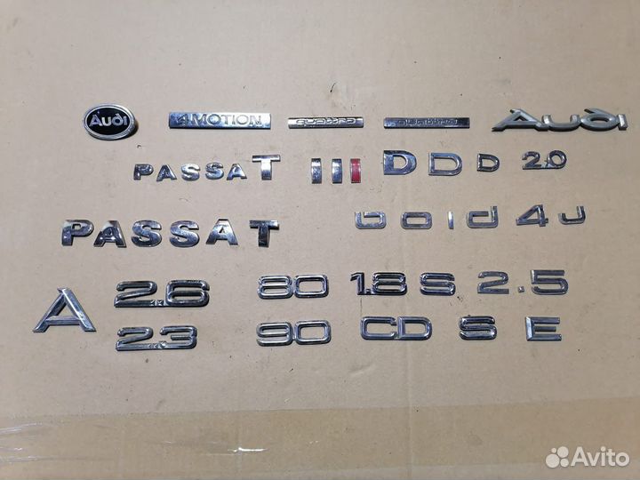 Эмблемы, шильдики, значки Audi, VW, разные