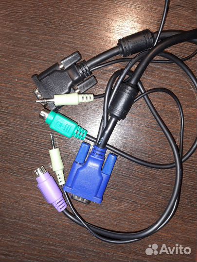 Переключатель D-Link KVM-121