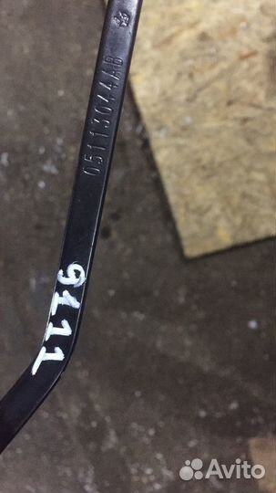 Поводок стеклоочистителя правый Dodge 5 05113044AB