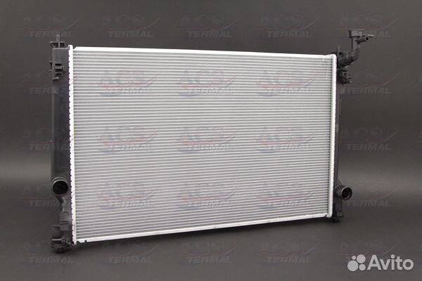 Радиатор охлаждения Тойота Камри 70 2,0-3,5 17