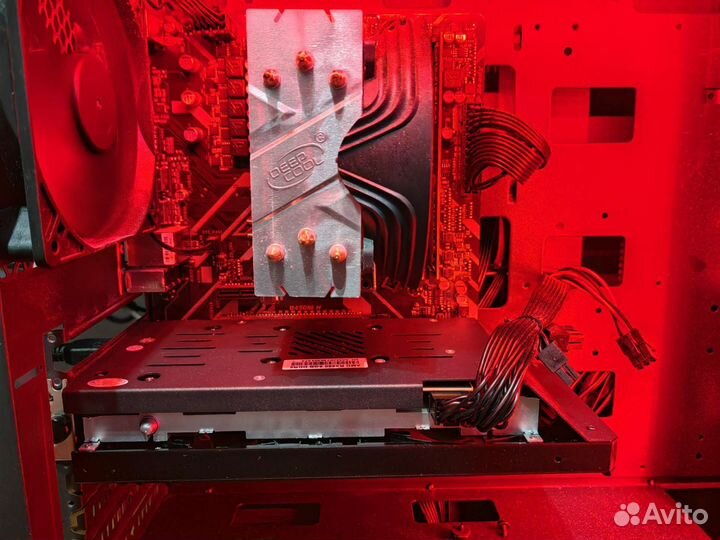 Игровая видеокарта AMD Radeon RX 580 8 Гб