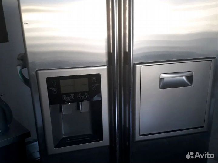 Ремонт холодильников / Ремонт стиральных машин