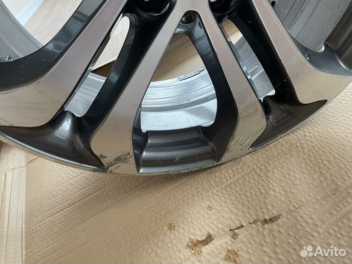 Диск R17 GLC X253