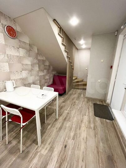 2-к. квартира, 70 м², 1/2 эт.