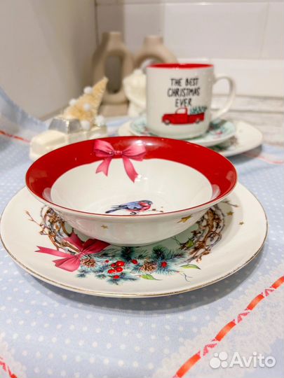 Набор посуды для сервировки стола новогодний