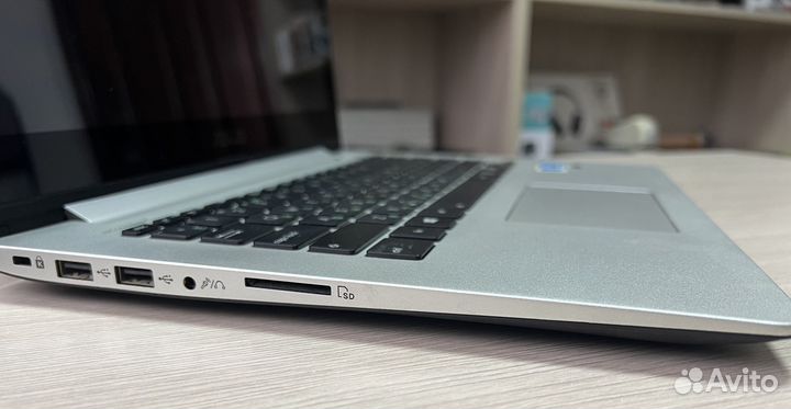 Asus vivobook S300C