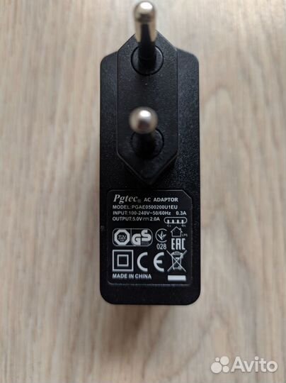 Зарядное устройство (с выходом под USB кабель)