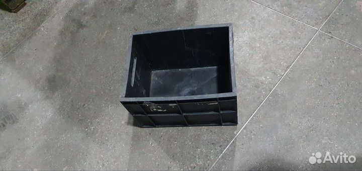 Молочные ящики