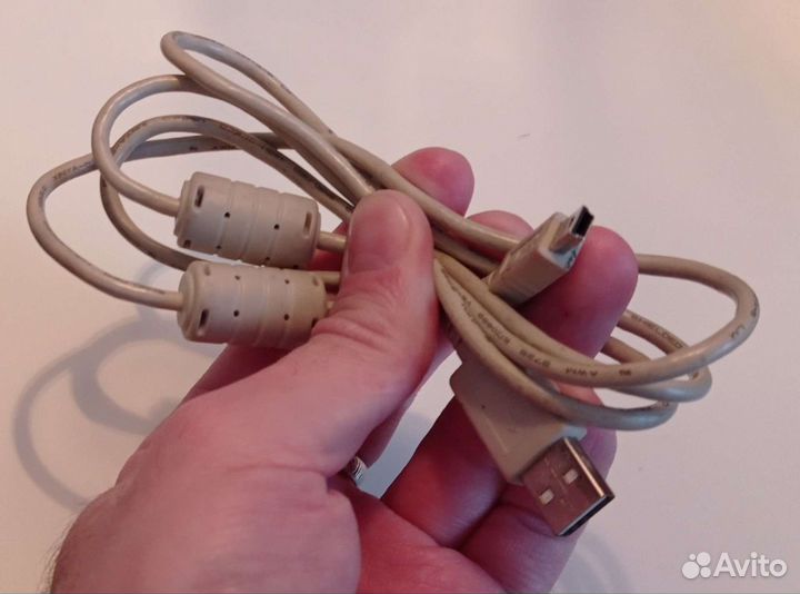 Кабель для компьютера USB - miniusb