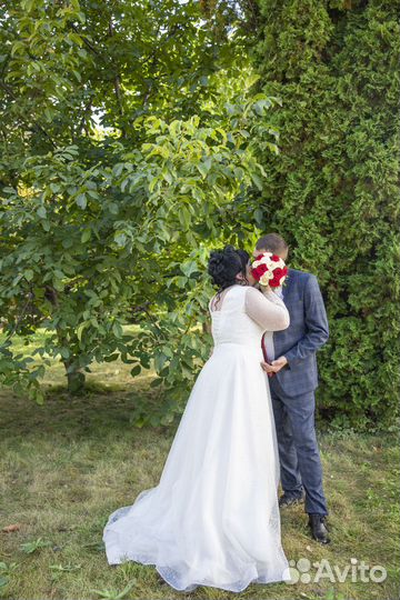 Свадебное платье