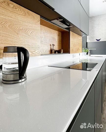 Столешница из камня кварцевый агломерат