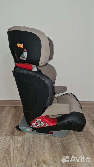 Детское автокресло chicco 9 до 36 кг